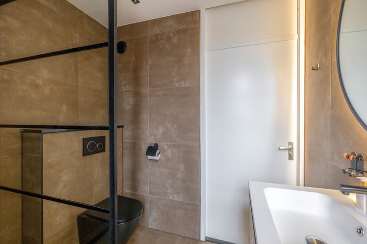 Foto 24 van Linzenakker 19