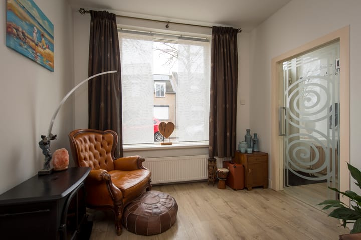 Foto 10 van Poirtersstraat 12