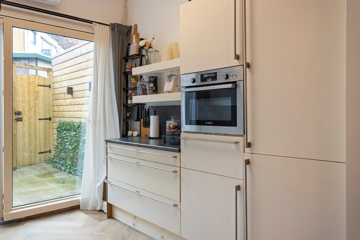 Foto 17 van Rozenburgsestraat 21