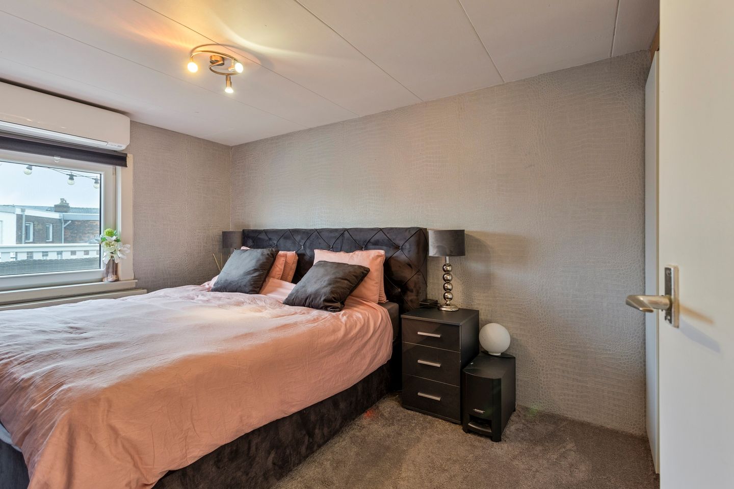 Foto 50 van Rozenburgsestraat 21