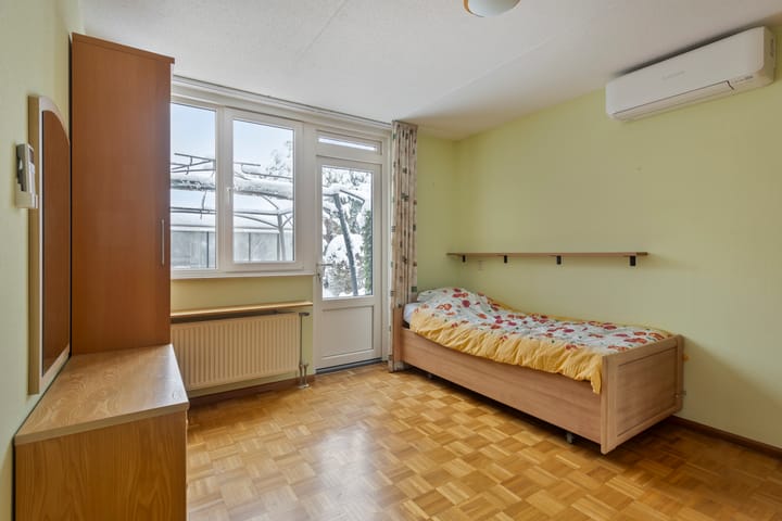 Foto 19 van van Mulkenplein 8