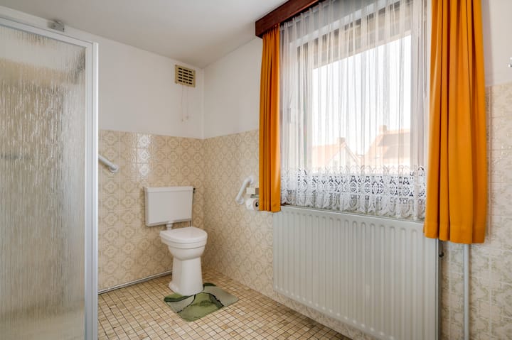 Photo 31 of Eikesstraat 17