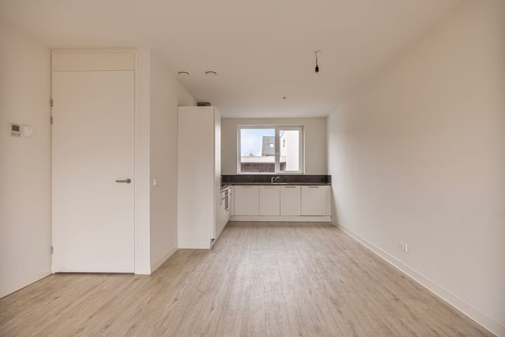 Foto 12 van Anna Blamanstraat 57