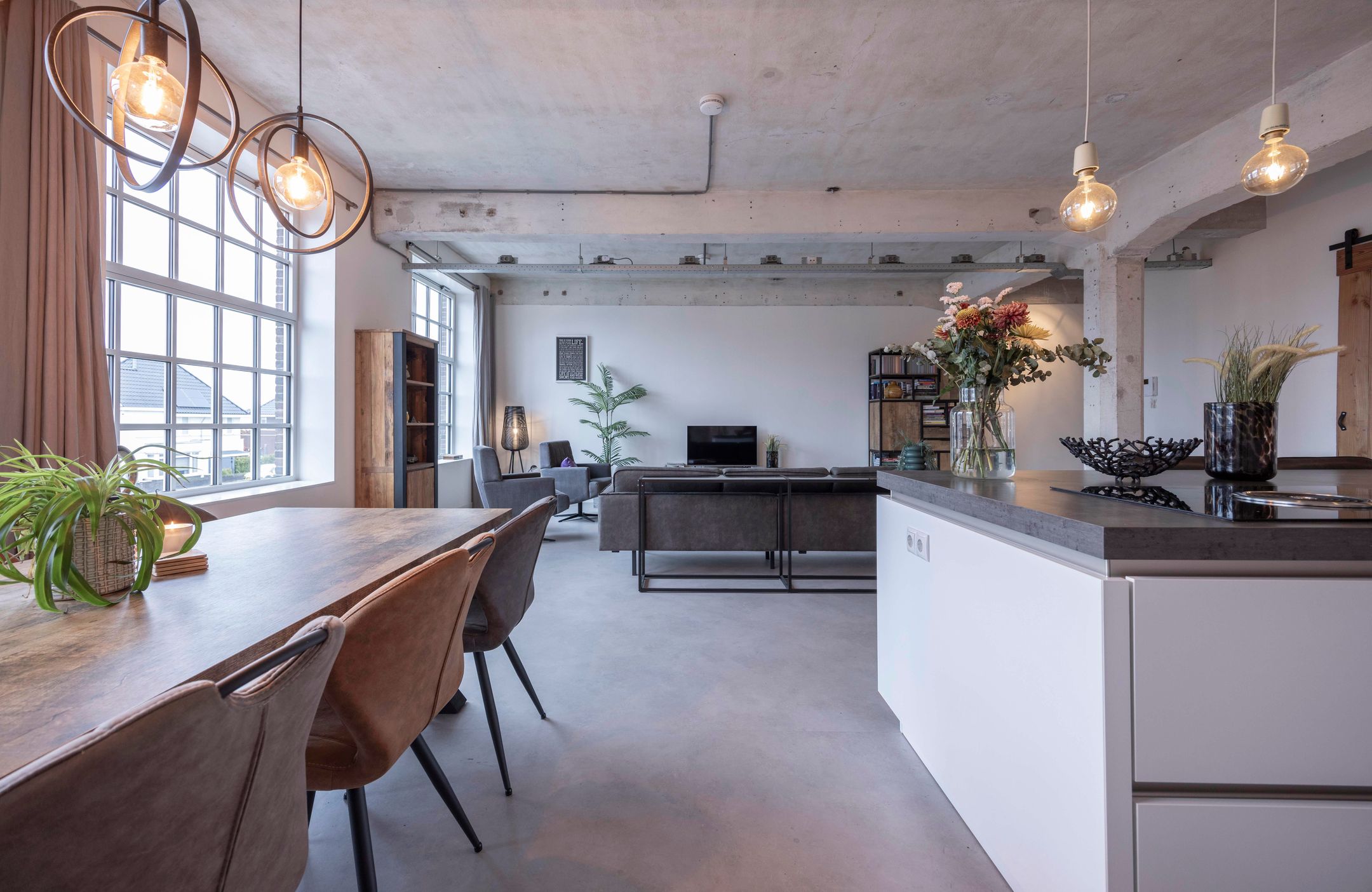 Foto 6 van Almystraat 56