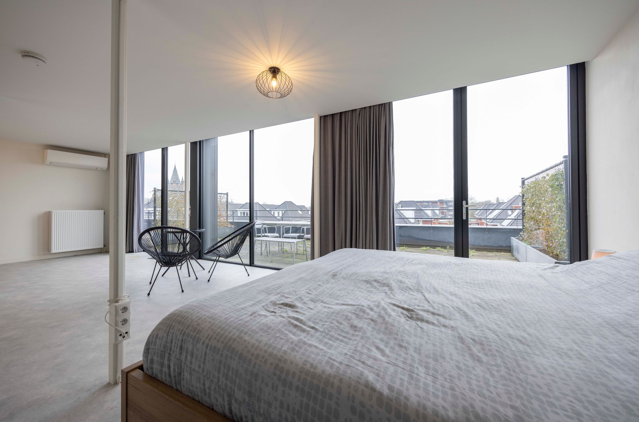 Foto 15 van Almystraat 56