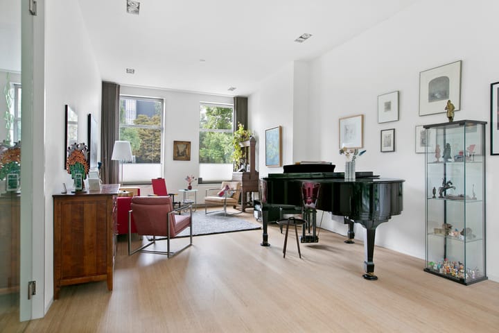 Foto 14 van Spuiweg 168