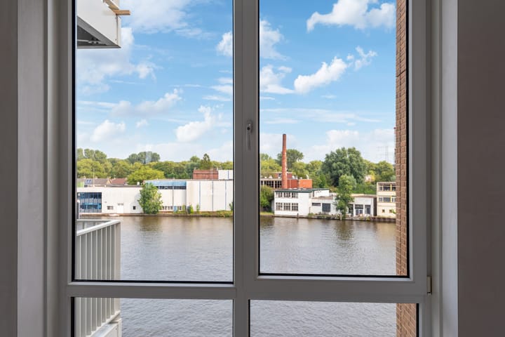 Foto 23 van Zuideinde 80-T