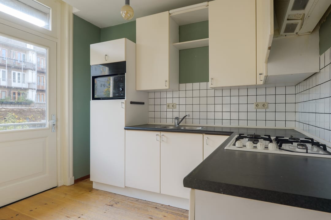 Photo 8 of Eerste Jan Steenstraat 94-H