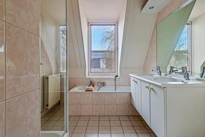 Foto 25 van Kijkduinlaan 90