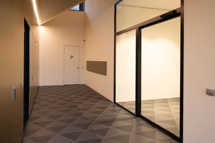 Foto 3 van Mies van der Rohestraat 31