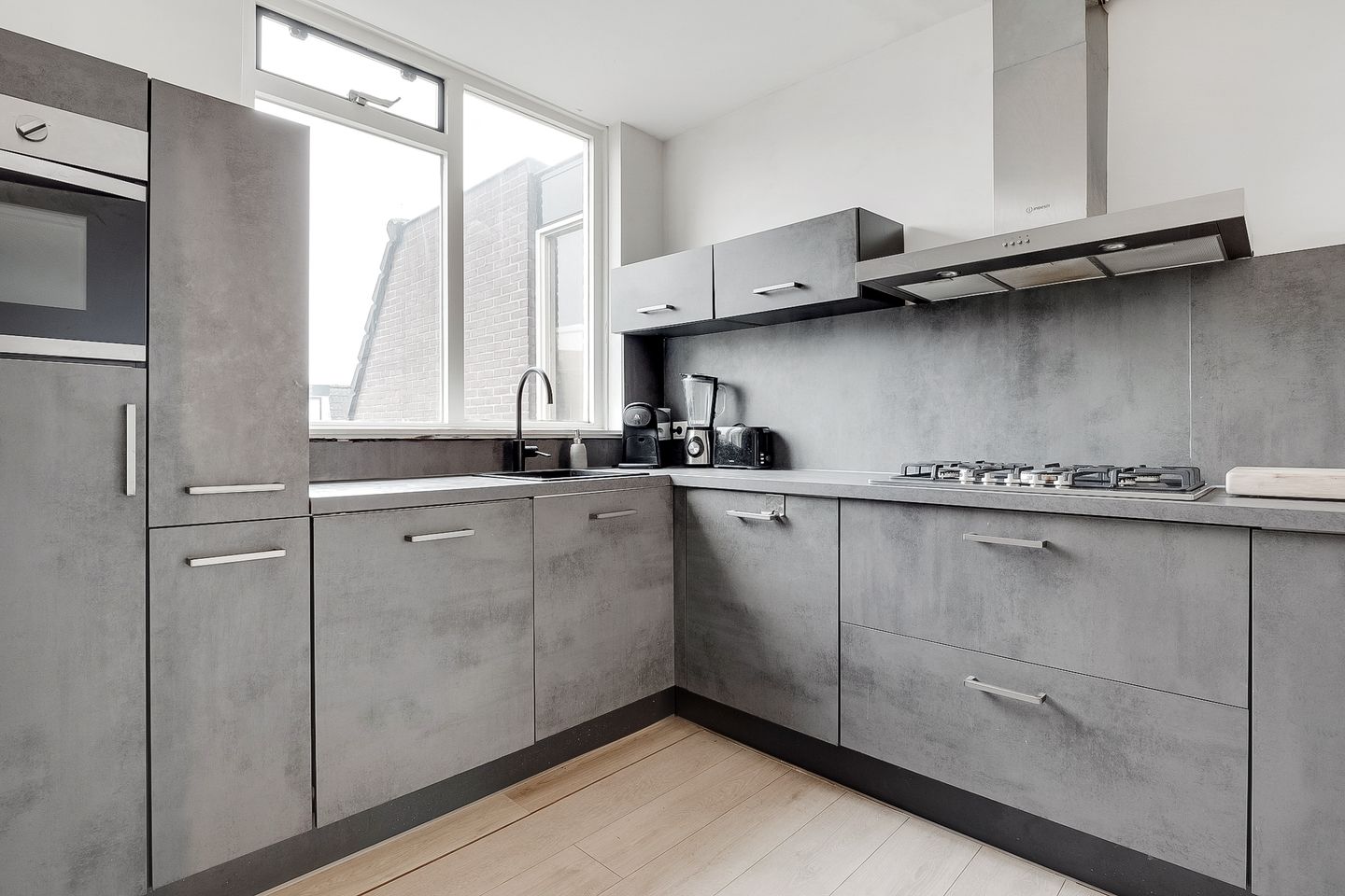 Photo 10 of Anthonius Brouwerstraat 72