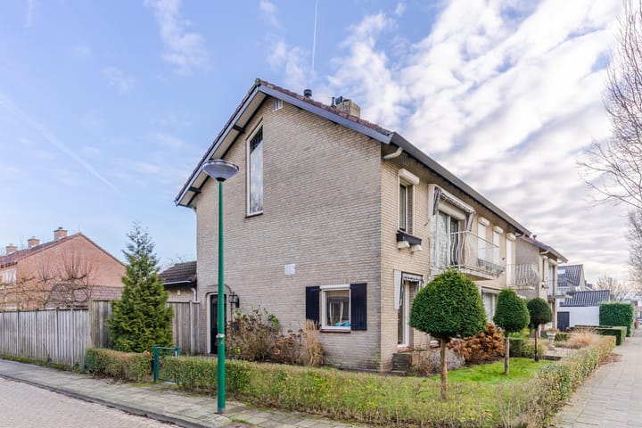 Foto 3 van Vicaris van Litsenburghlaan 2