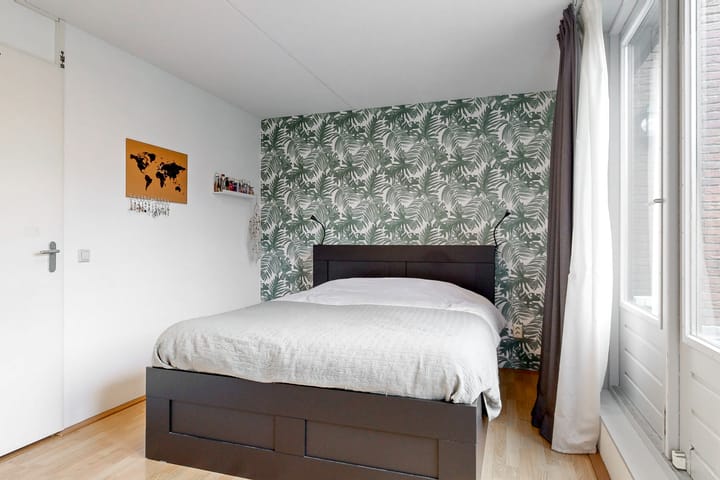 Photo 15 of Korfstraat 39