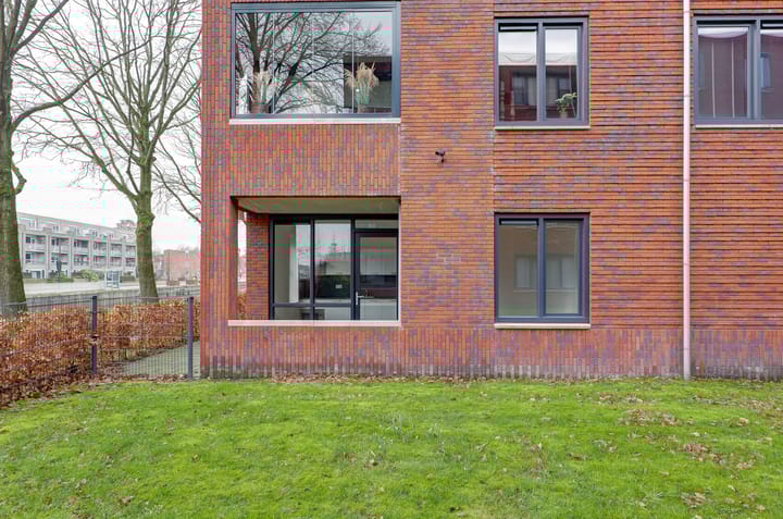 Foto 28 van Dr. Schaepmanstraat 75