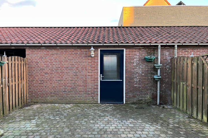 Bekijk foto 28 van Broerweg 35