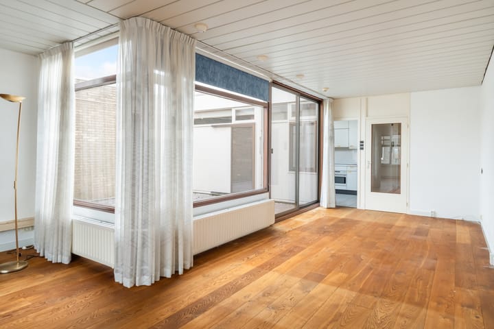 Foto 5 van Charlotte de Bourbonlaan 12