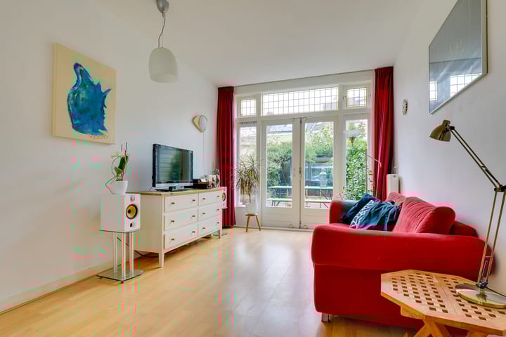 Foto 13 van Jan Luykenstraat 10