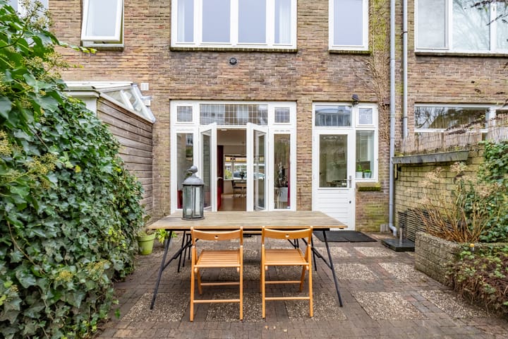 Foto 24 van Jan Luykenstraat 10