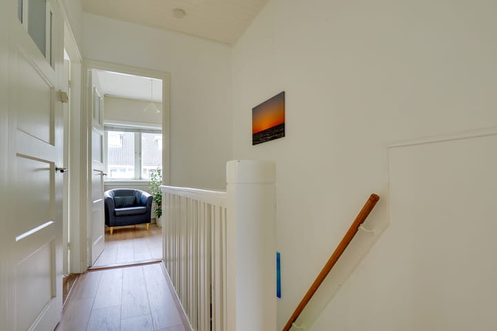 Foto 25 van Jan Luykenstraat 10