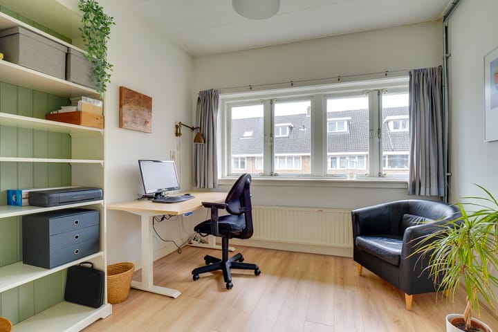 Foto 29 van Jan Luykenstraat 10