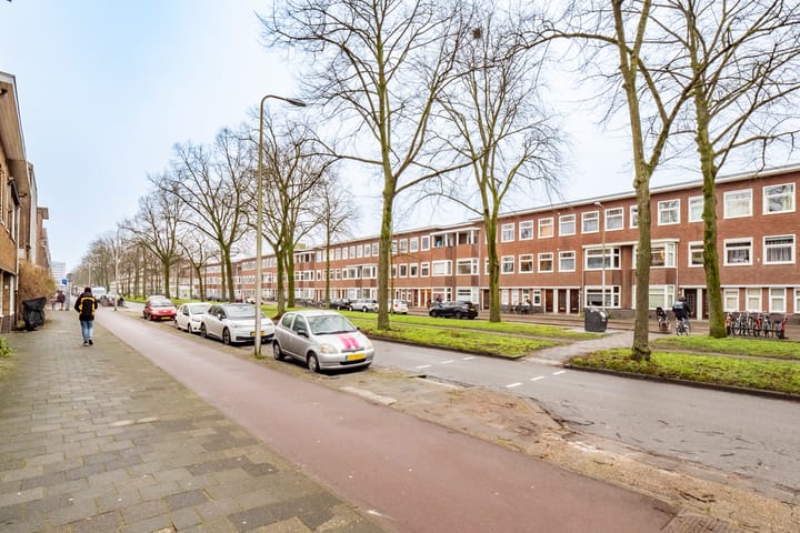 Foto 44 van Jan Luykenstraat 10