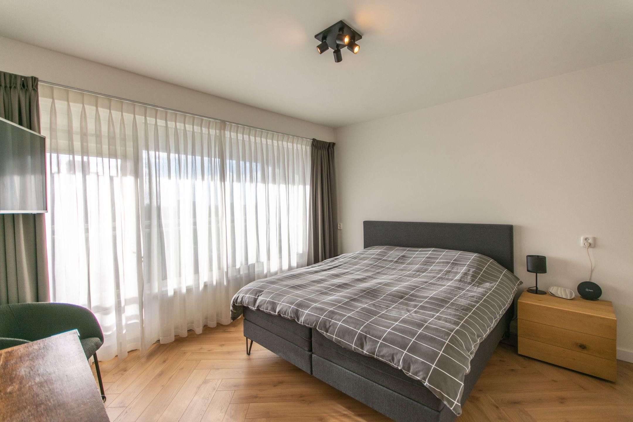 Foto 9 van Arent Janszoon Ernststraat 149