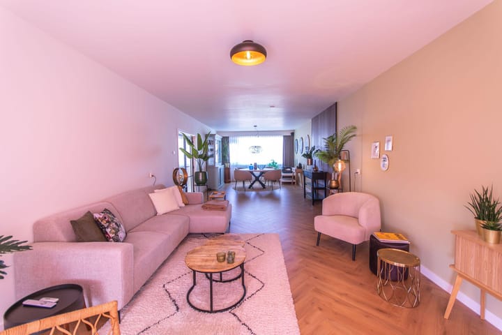 Photo 3 of Arent Janszoon Ernststraat 149