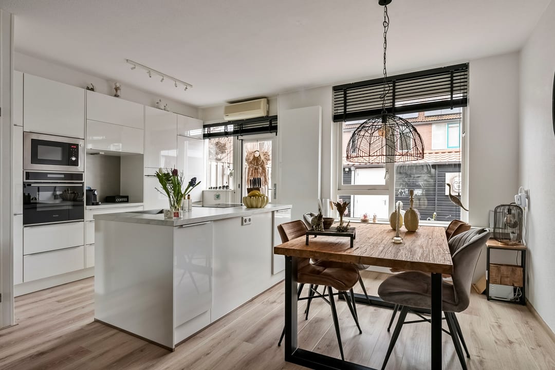 Foto 2 van Obrechtstraat 1