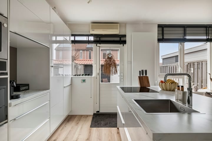 Foto 12 van Obrechtstraat 1