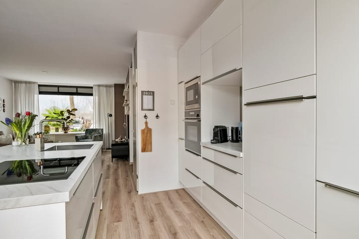 Foto 15 van Obrechtstraat 1