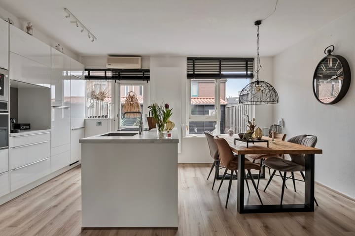 Foto 13 van Obrechtstraat 1