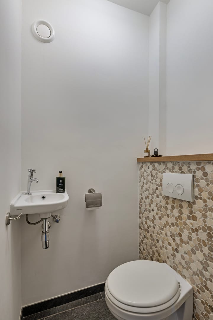 Foto 5 van Burg. Smeetsstraat 31