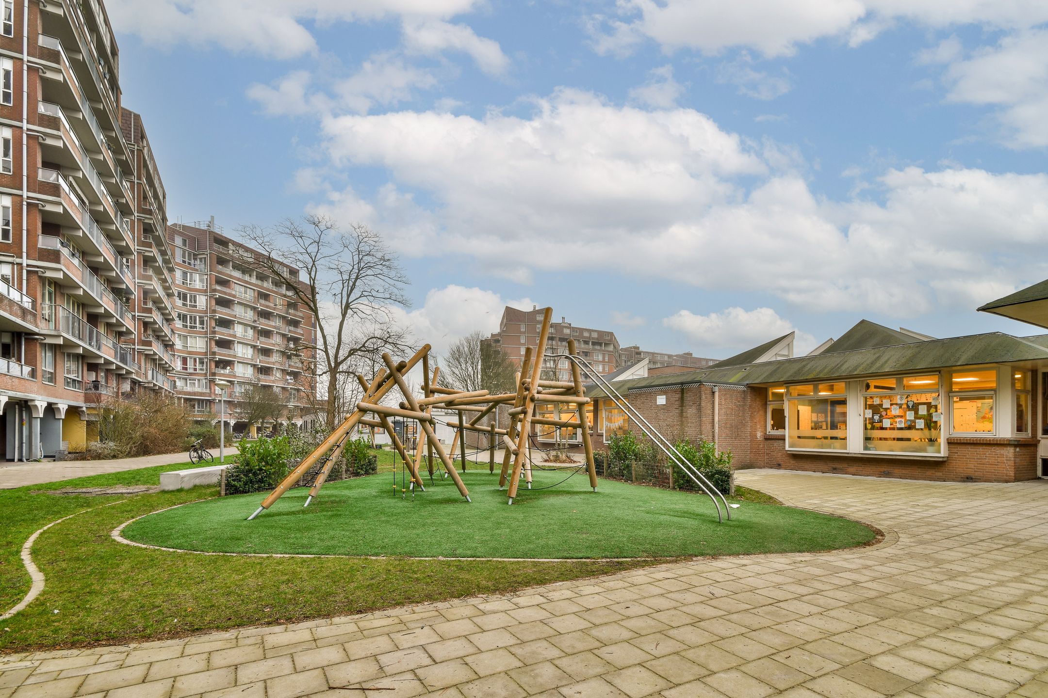 Photo 18 of Leusdenhof 51