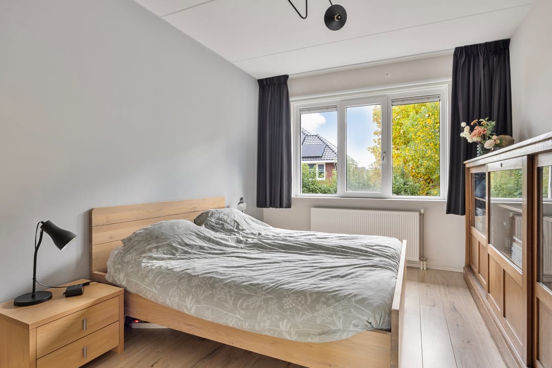 Foto 13 van Voorschotenstraat 12