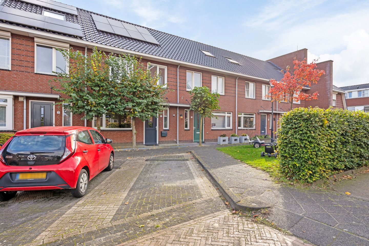 Foto 29 van Voorschotenstraat 12