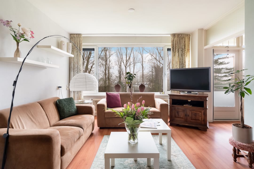 Foto 2 van Van der Helmstraat 309