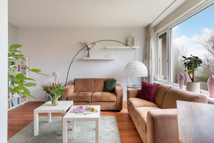 Foto 6 van Van der Helmstraat 309