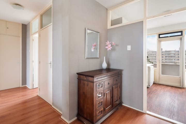 Foto 11 van Van der Helmstraat 309