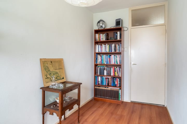 Foto 20 van Van der Helmstraat 309