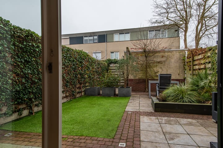 Foto 22 van Tjalkstraat 4