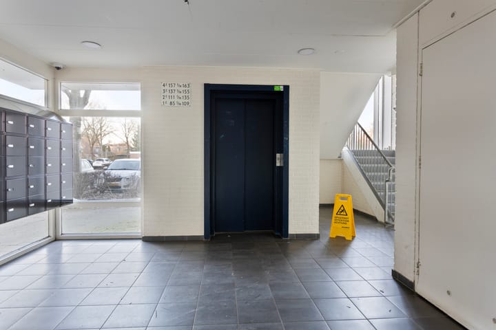 Photo 7 of Terneuzenstraat 139