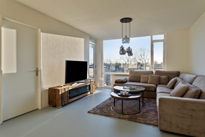 Photo 10 of Terneuzenstraat 139