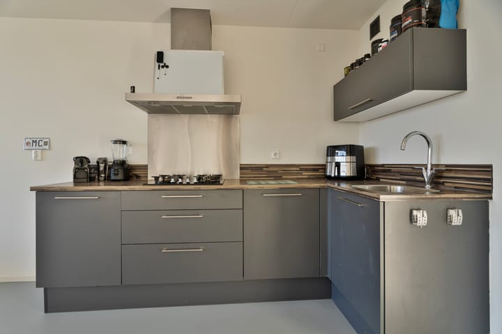 Photo 15 of Terneuzenstraat 139