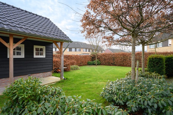 Foto 25 van Imker 23-A