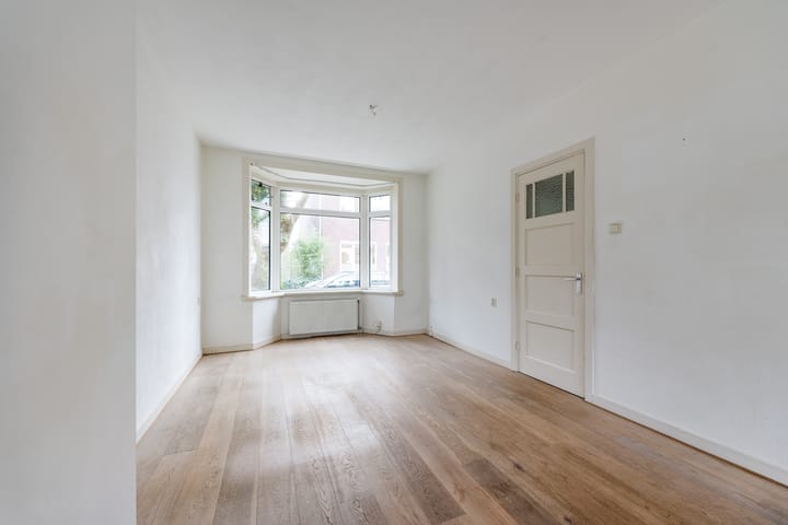 Foto 3 van Professor Van der Waalsstraat 9