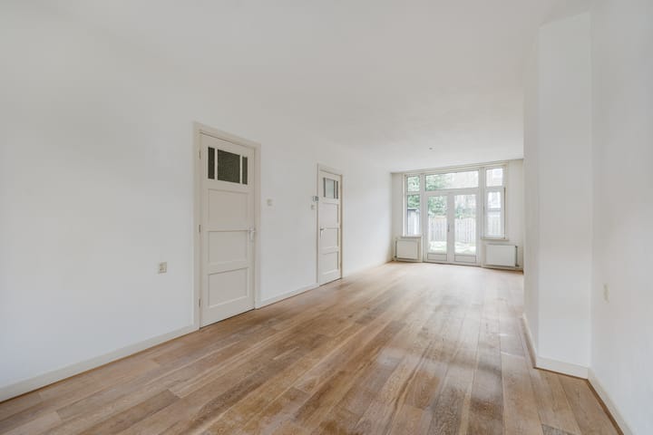 Foto 4 van Professor Van der Waalsstraat 9