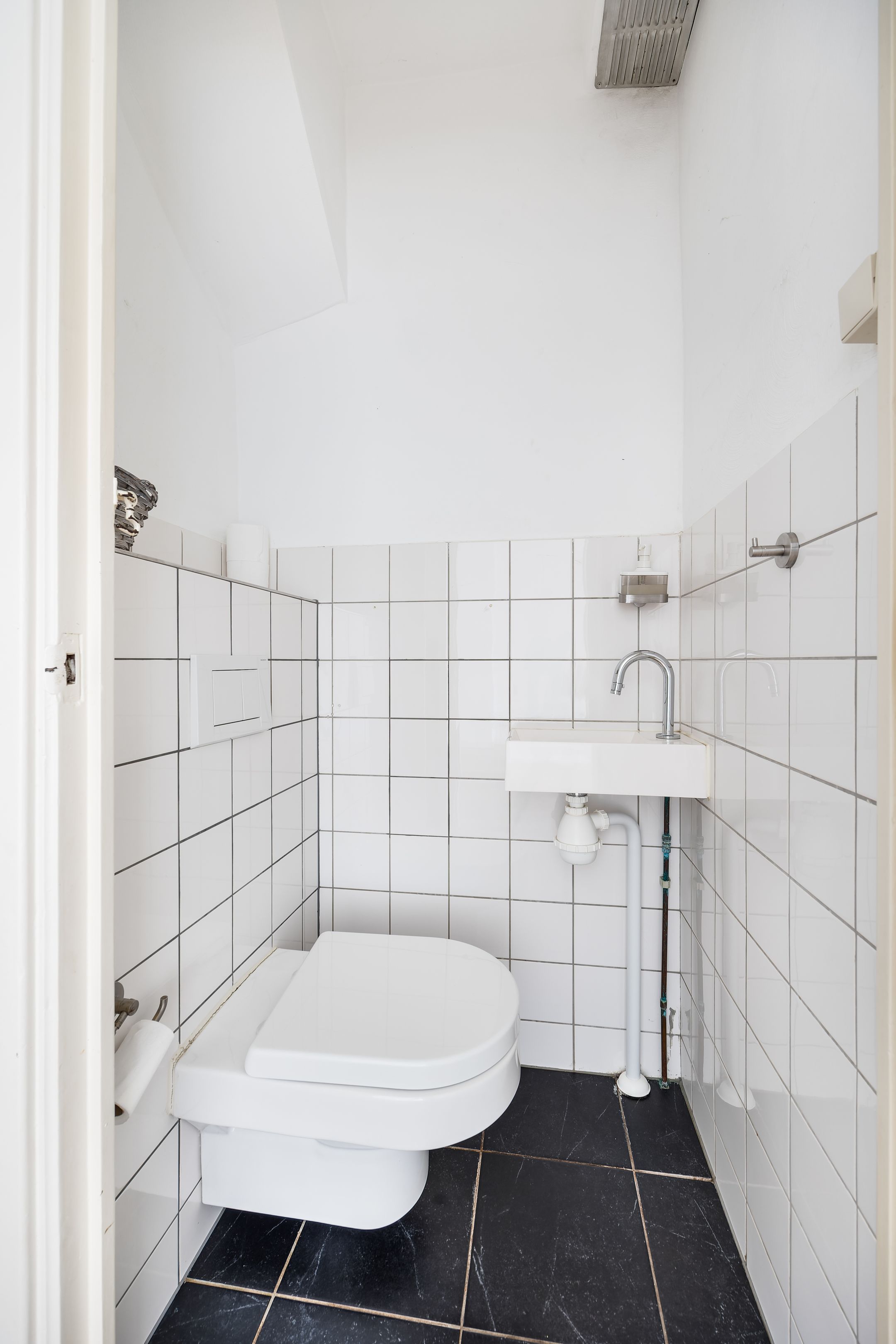 Foto 12 van Professor Van der Waalsstraat 9