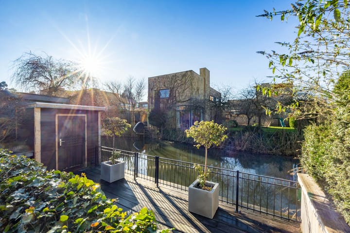 Photo 18 of Middelgeestlaan 12