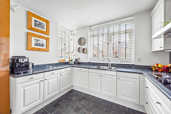 Photo 22 of Middelgeestlaan 12