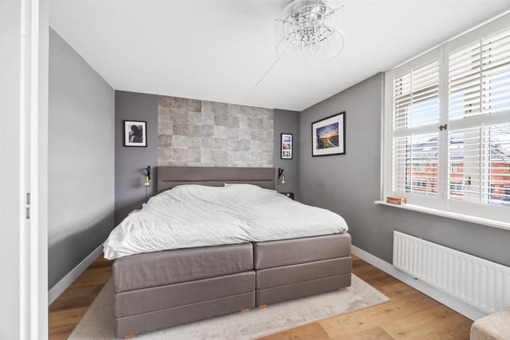 Photo 26 of Middelgeestlaan 12